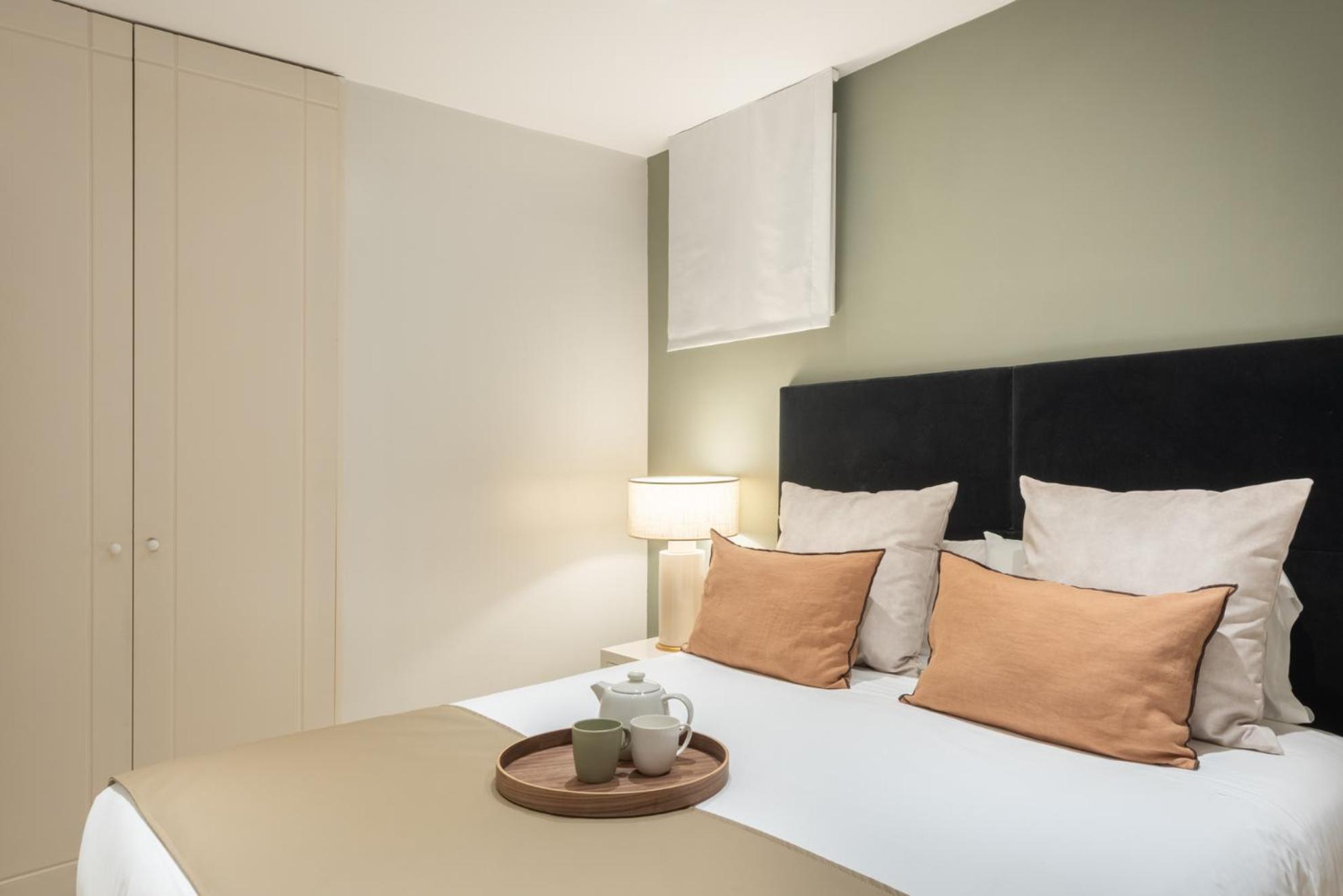 Carretas Apartments มาดริด ภายนอก รูปภาพ