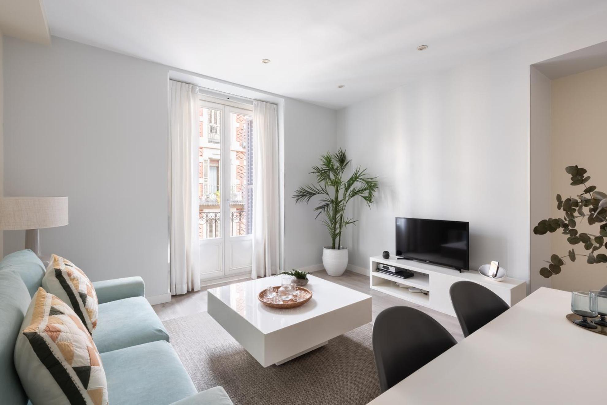 Carretas Apartments มาดริด ภายนอก รูปภาพ