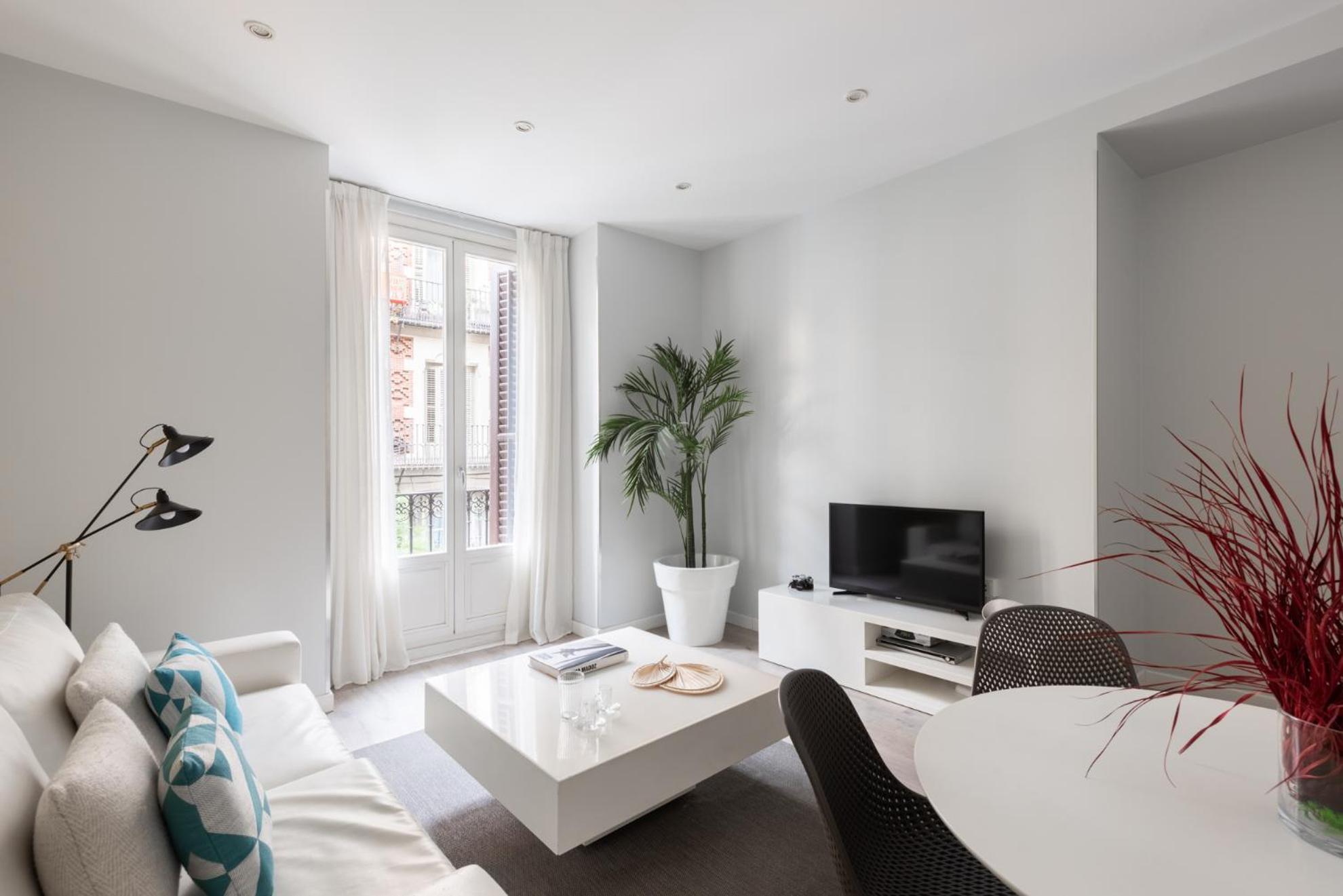 Carretas Apartments มาดริด ภายนอก รูปภาพ