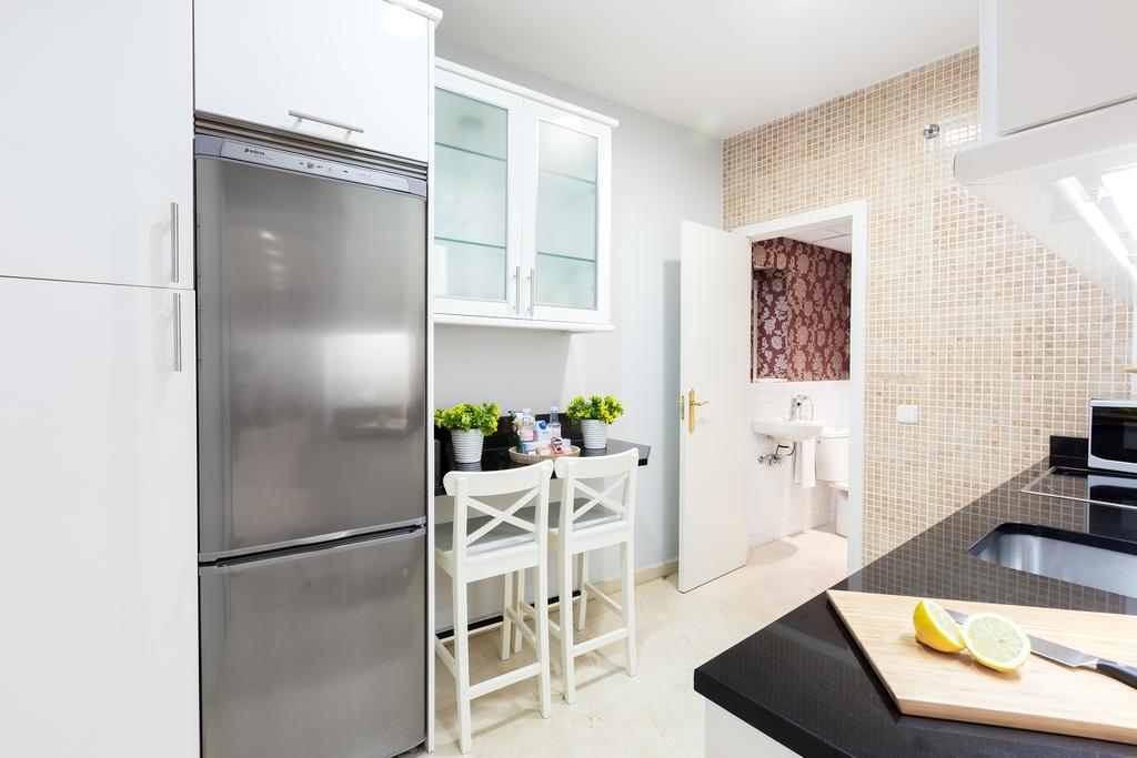 Carretas Apartments มาดริด ภายนอก รูปภาพ